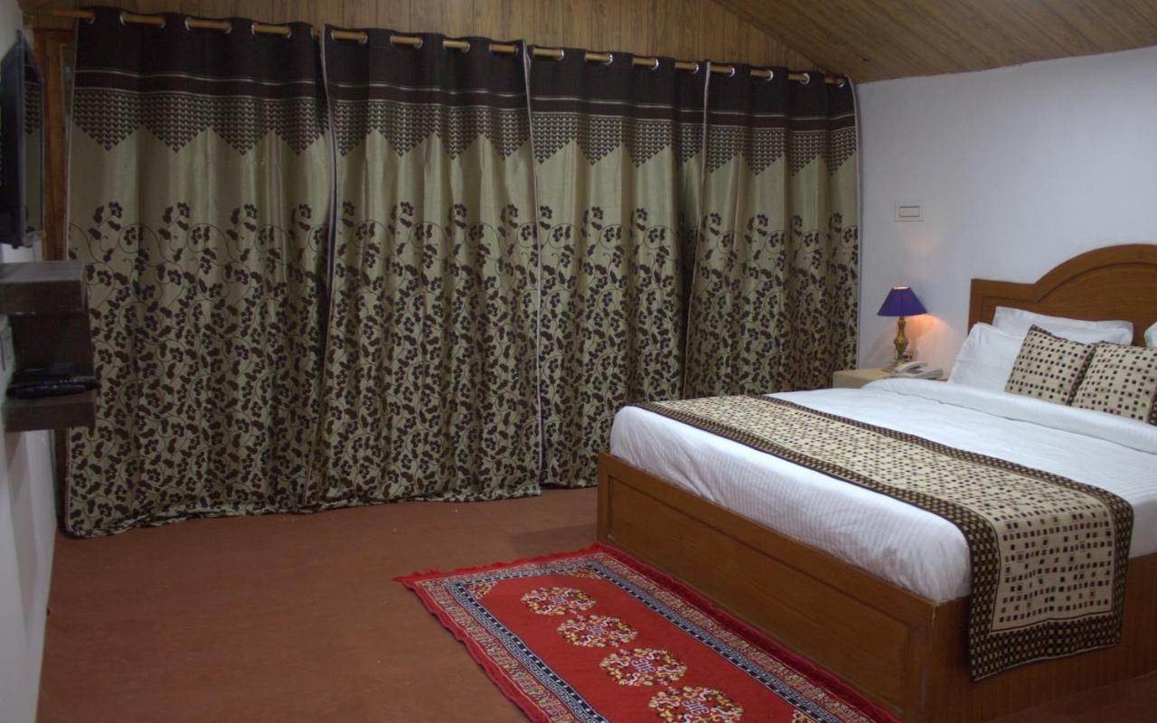Rangyul Resort Kargil Exteriör bild