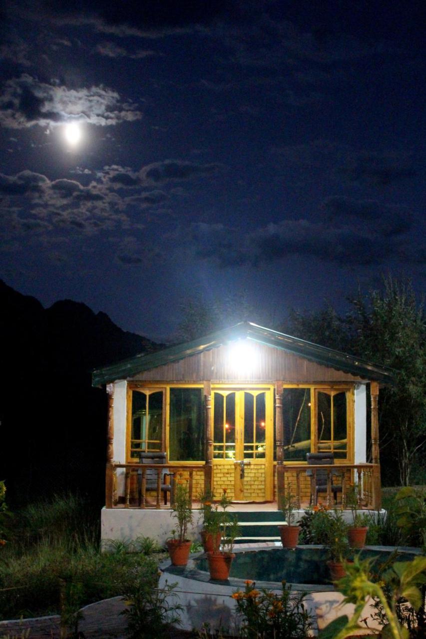 Rangyul Resort Kargil Exteriör bild