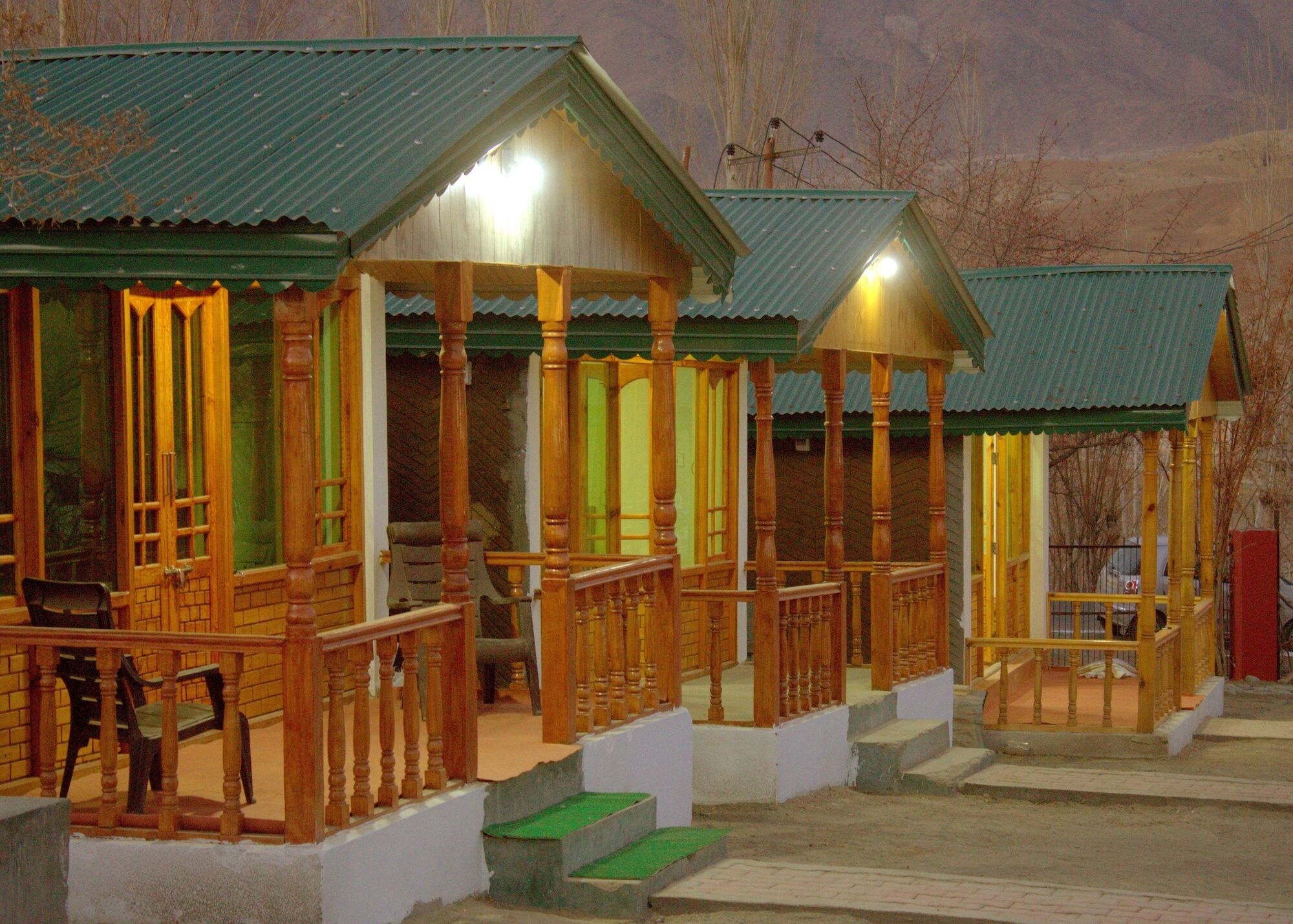 Rangyul Resort Kargil Exteriör bild